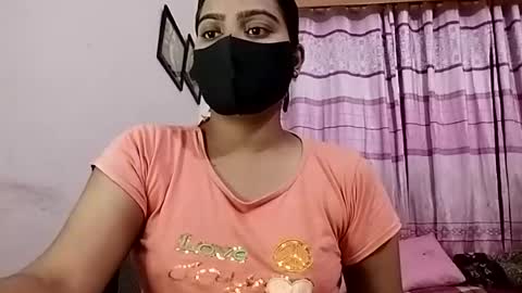 himuhimu22 online show from June 25, 8:13 pm