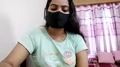 himuhimu22 online show from July 14, 8:19 am
