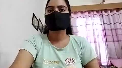 himuhimu22 online show from July 27, 8:32 am