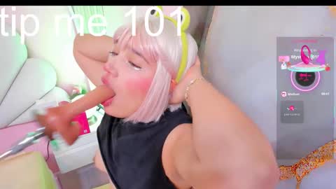 hinata_dolly online show from November 11, 11:43 am