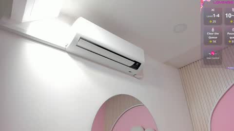 hinata_dolly online show from April 26, 11:08 am