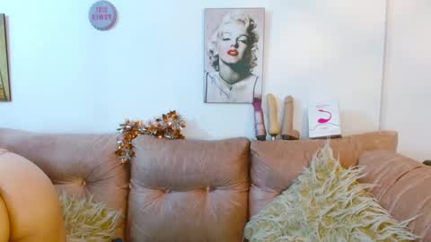 hinata lee online show from January 23, 4:19 am