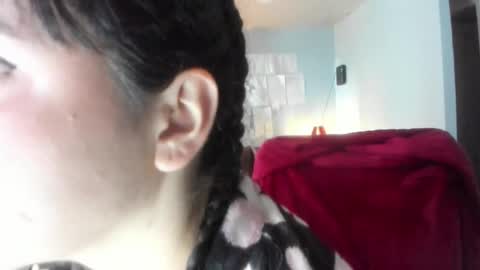 Snapshot of hinnata69 chatting on November 1, 7:49 pm Hinnata online show from November 1, 7:49 pm