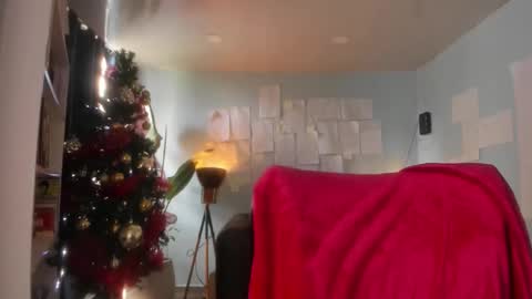 Snapshot of hinnata69 chatting on November 19, 5:02 pm Hinnata online show from November 19, 5:02 pm