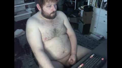 hipguy91 online show from February 24, 10:30 pm