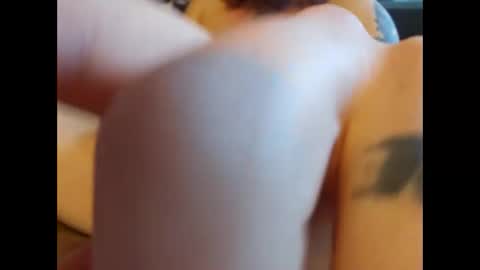 Snapshot of hippiejagain chatting on November 30, 8:13 pm hippiejagain online show from November 30, 8:13 pm