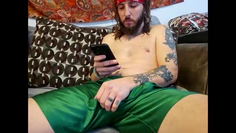 hippiejagain online show from December 22, 4:37 pm