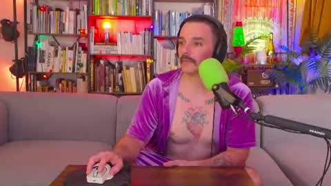 HipsterTrash Clark one half of Task Manager online show from June 20, 1:58 pm