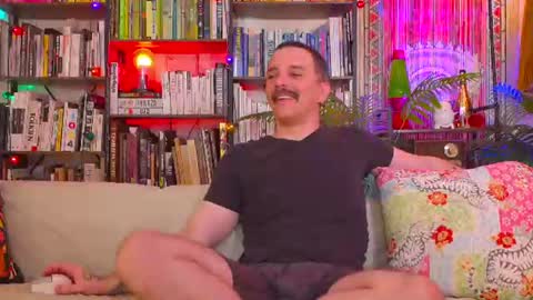 HipsterTrash Clark one half of Task Manager online show from June 30, 9:38 pm
