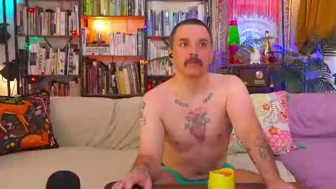HipsterTrash Clark one half of Task Manager online show from July 2, 7:47 am