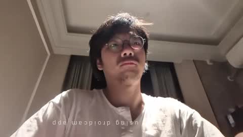 Snapshot of hirvirdish chatting on November 2, 5:15 pm Taick online show from November 2, 5:15 pm