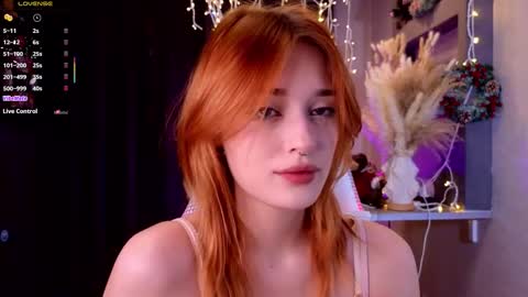 Ella online show from March 21, 6:44 pm