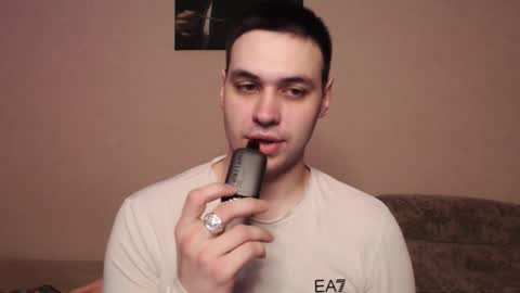 Hisoka online show from January 16, 6:34 pm