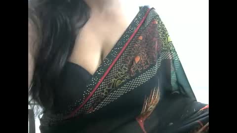 Snapshot of hisslust chatting on November 22, 12:31 am hisslust online show from November 22, 12:31 am