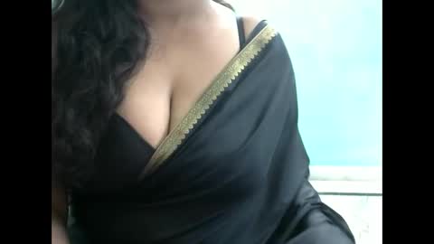 Snapshot of hisslust chatting on February 2, 5:39 am hisslust online show from February 2, 5:39 am