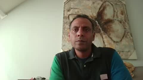 robbyr online show from June 18, 6:46 am