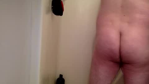 Snapshot of hockeyguy10rangers chatting on December 6, 6:39 pm hockeyguy10rangers online show from December 6, 6:39 pm