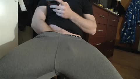 Hockey Player online show from December 6, 4:36 am