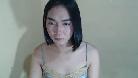 Kim3 online show from May 17, 12:45 pm