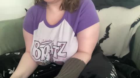 Snapshot of hoestoes915 chatting on March 8, 1:47 pm Stacey online show from March 8, 1:47 pm