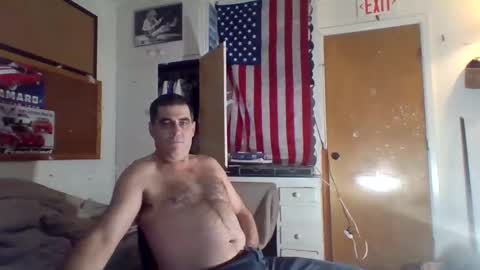 Snapshot of hoglegg99384194 chatting on January 12, 10:33 pm hoglegg99384194 online show from January 12, 10:33 pm