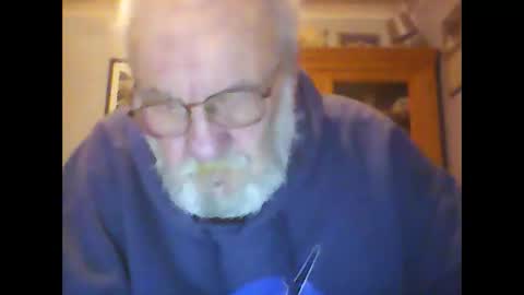 hogrider72 online show from March 25, 9:21 pm