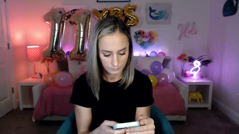 Holi Hurricane online show from February 22, 5:12 am