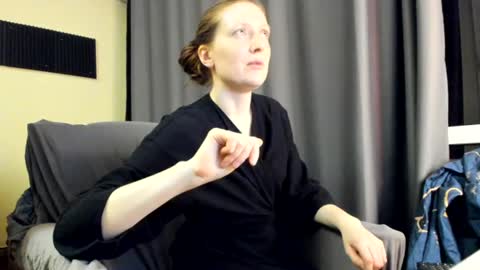 holistic_woman online show from July 15, 8:14 pm