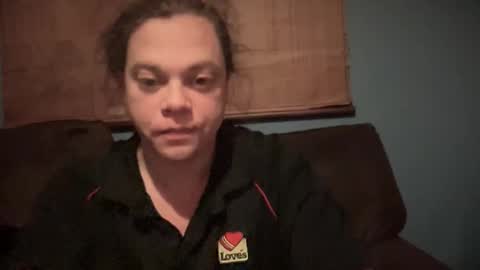 Snapshot of holly23hopefull chatting on November 4, 4:55 am Hollys Drive threw Side Of CB. online show from November 4, 4:55 am