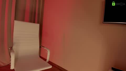 Snapshot of hollyextra chatting on December 29, 7:00 pm hollyextra online show from December 29, 7:00 pm