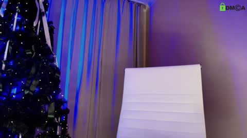 Snapshot of hollyextra chatting on January 16, 10:23 pm hollyextra online show from January 16, 10:23 pm