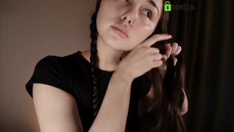 hollyextra online show from February 26, 8:52 pm