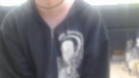 Snapshot of hollyhawkes chatting on December 29, 9:52 pm Holly Hawkes online show from December 29, 9:52 pm