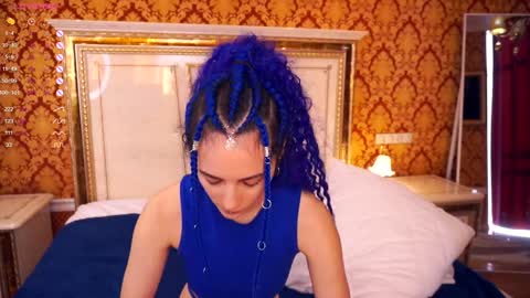 Snapshot of hollymonica chatting on January 9, 8:24 am Delly online show from January 9, 8:24 am