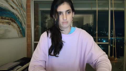 hollyshit_ online show from January 12, 12:05 am