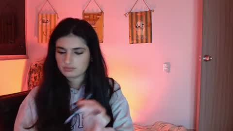 hollyshit_ online show from June 24, 12:09 am