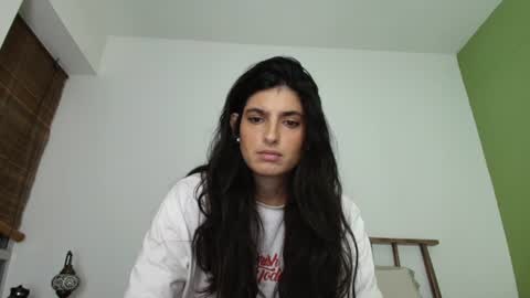 hollyshit_ online show from July 5, 12:17 am