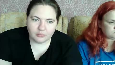 HollyXEva online show from May 13, 10:56 am