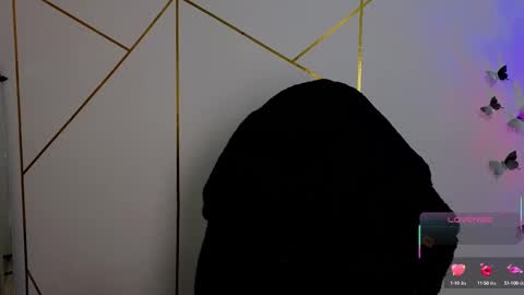 holly online show from September 19, 11:33 am