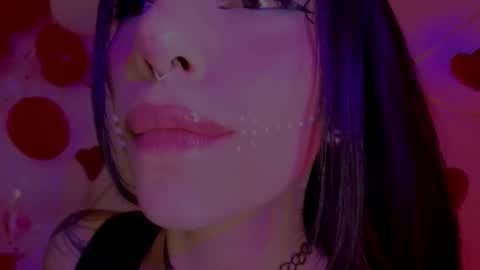 holly online show from February 20, 3:14 am