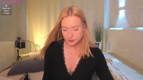 Emma online show from March 21, 8:19 am