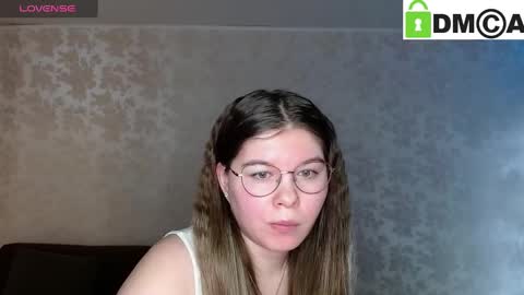 Welcome guys  Pleasure to see you all here  My name is MichaelaTip menu is active Private is open  online show from January 9, 3:47 am