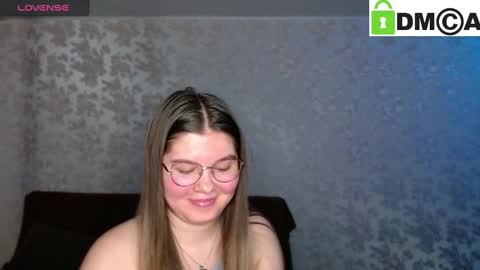 Welcome guys  Pleasure to see you all here  My name is MichaelaTip menu is active Private is open  online show from January 23, 7:07 pm