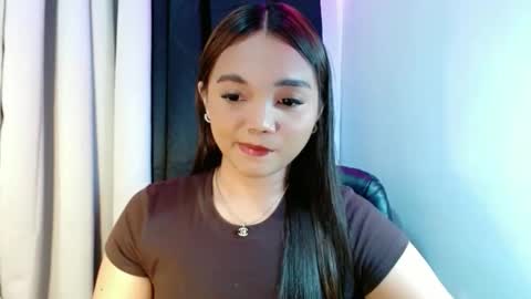 Bella online show from February 19, 1:56 am