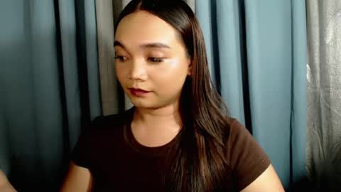 Bella online show from July 19, 8:01 pm