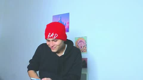      online show from March 14, 11:21 pm