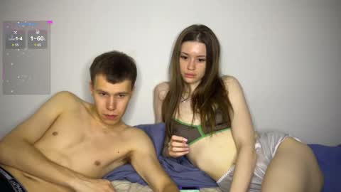 Snapshot of holybabe342 chatting on September 18, 4:20 pm Vio online show from September 18, 4:20 pm