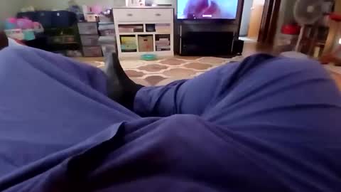 holycannoli123 online show from October 14, 2:07 pm