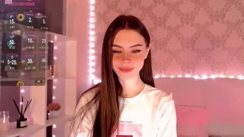 Snapshot of holymiax chatting on September 14, 3:38 am Mia online show from September 14, 3:38 am