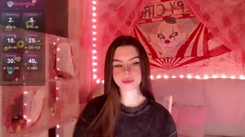 Snapshot of holymiax chatting on October 29, 3:53 am Mia online show from October 29, 3:53 am